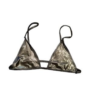 SHIMMER MINIMALE ANIMALE  The Lucid top metallic bijou